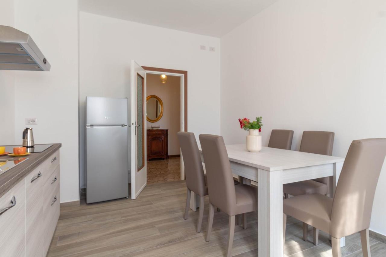 Mamma Ciccia Holiday Home - Casa Imperia Mandello del Lario Eksteriør bilde