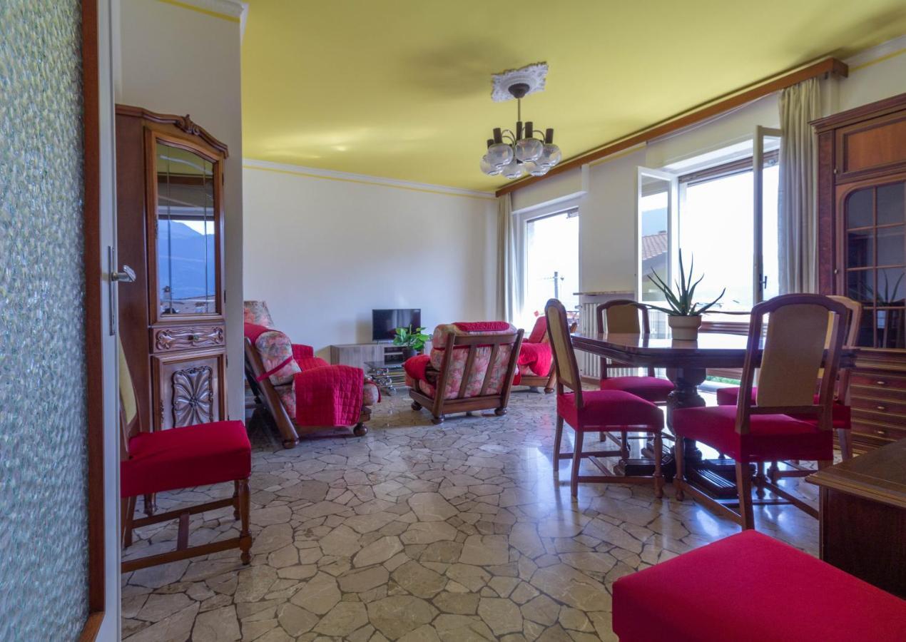 Mamma Ciccia Holiday Home - Casa Imperia Mandello del Lario Eksteriør bilde